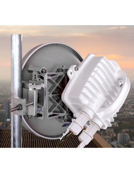 Siklu K-Band (17GHz) PTP Link FDD up to 1Gbps, 1+ft. EXT antenna Siklu K-Band (17GHz) PTP Link FDD up to 1Gbps, 1+ft. EXT antenna