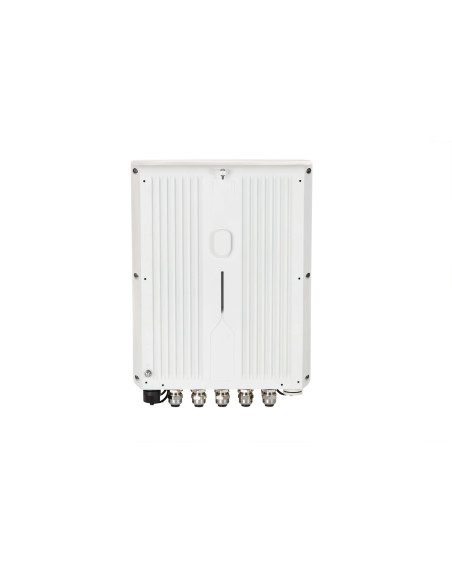 RADWIN Smart-Node with input power of 40-57 VDC